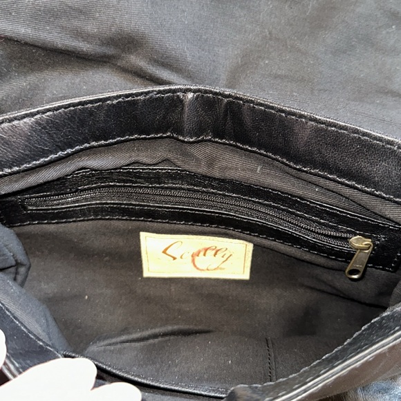 SCULLY BLACK FRINGE CROSSBODY WESTERN PURSE - Picture 7 of 8